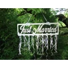 Kép 4/5 - Natúr fa - "Just married" felirat lyukakkal 70cm