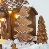 Kép 3/6 - Világítós mézeskalács falu forgós fenyővel