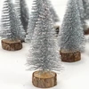 Kép 2/2 - Dekor fenyőfa ezüst 10cm 12db/cs