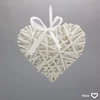 Kép 1/6 - Fehér vessző szív fém vázon 19cm