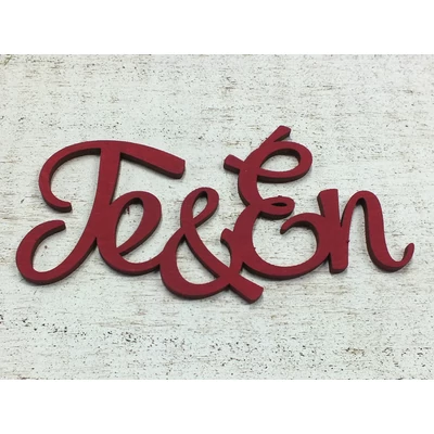 "Te&amp;Én" felirat meggypiros