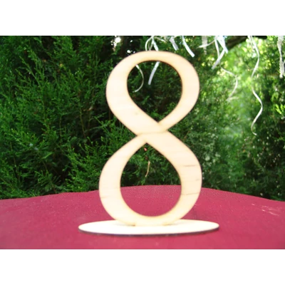 Natúr fa - Asztalszám 8-as