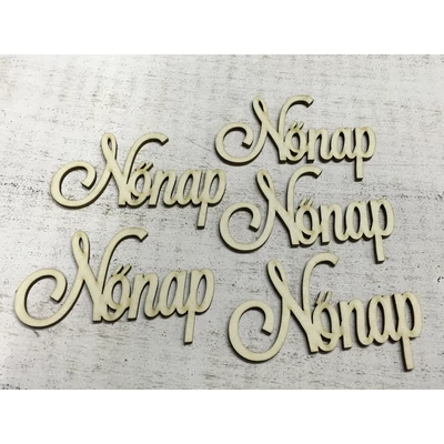 Nőnap felirat 9,5cm 