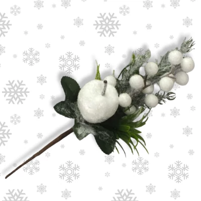 Téli pick - havas almával bogyókkal 