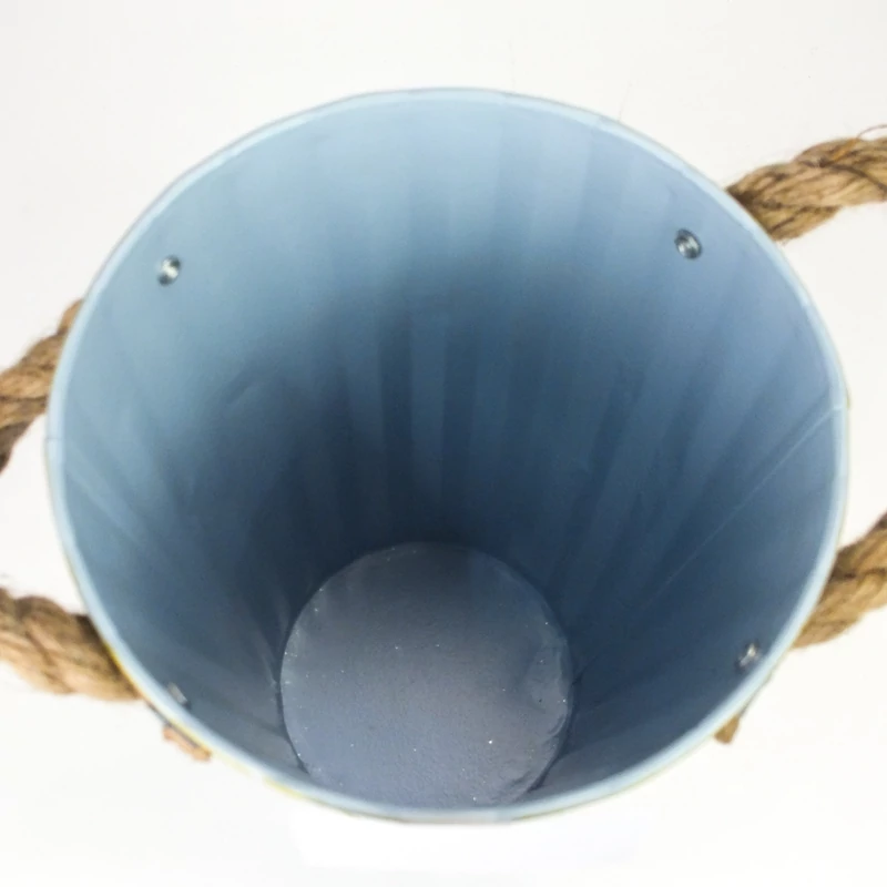 Bordázott bádog váza kék 15x25cm