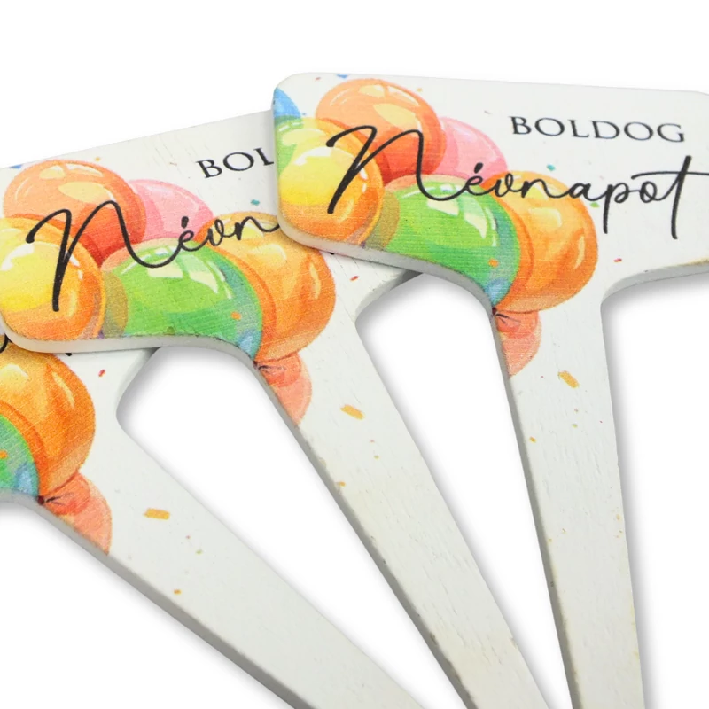 Fa beszúros tábla nyomtatott - Boldog Névnapot 3db/csomag