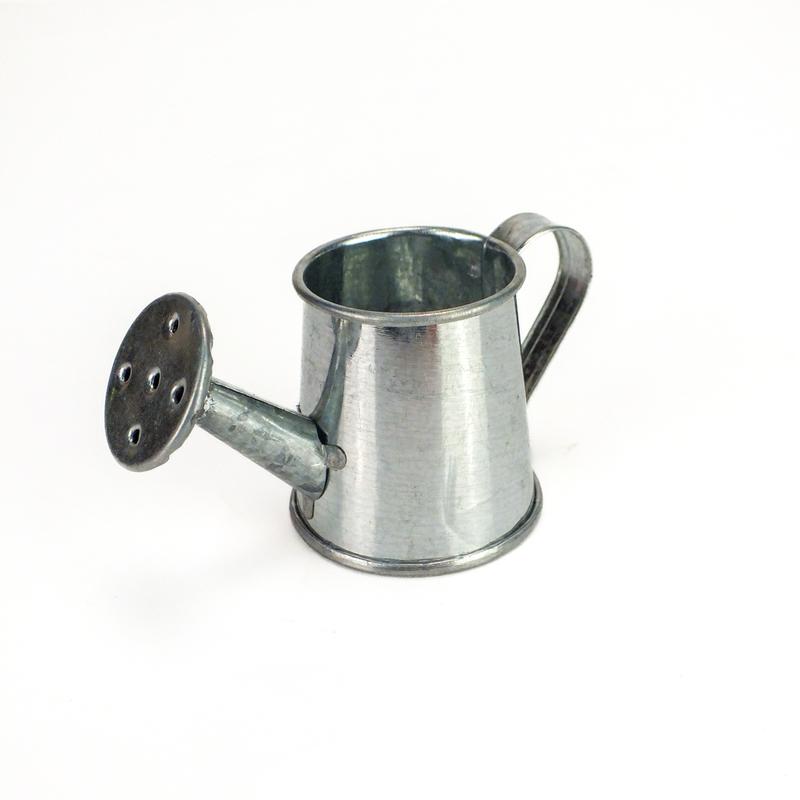 Mini fém locsolókanna 4,5cm