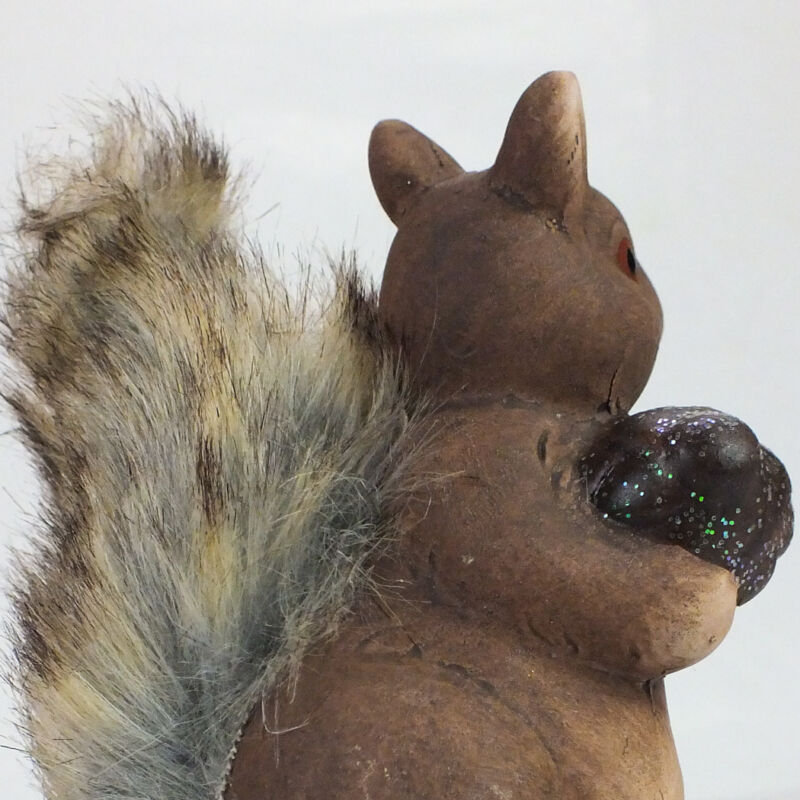 Kerámia mókus makkal 10cm