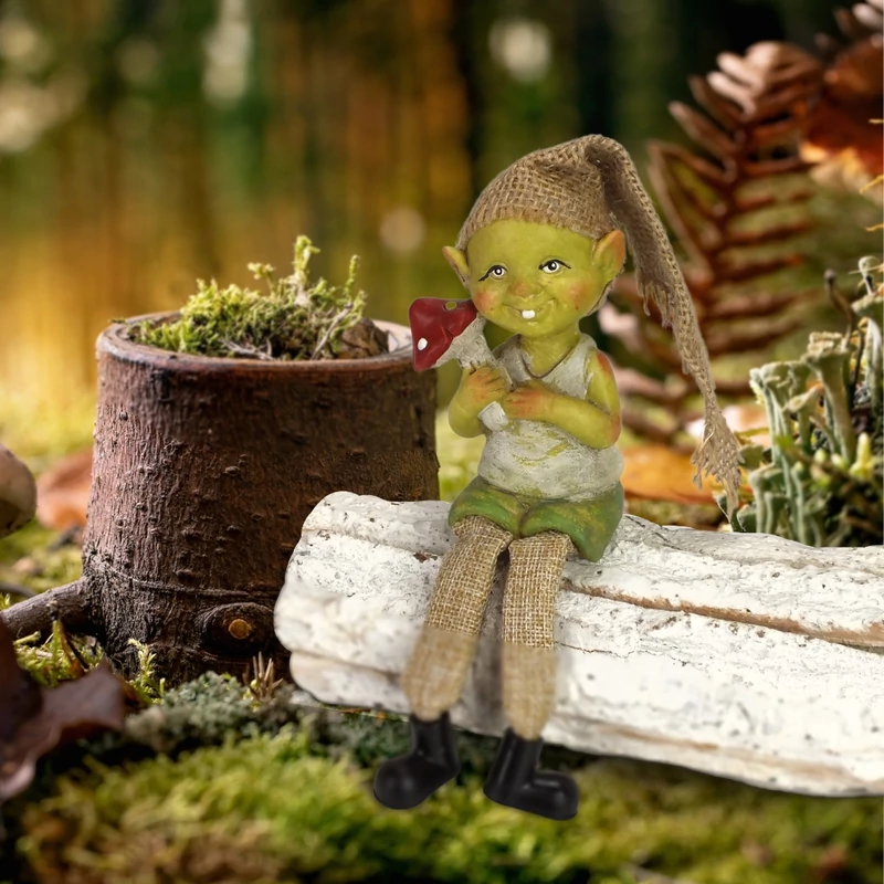 Lógólábú kobold gombával - KIFUTÓ
