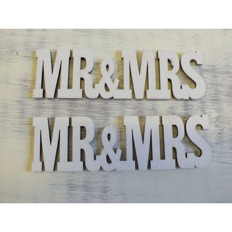 MR&MRS felirat  