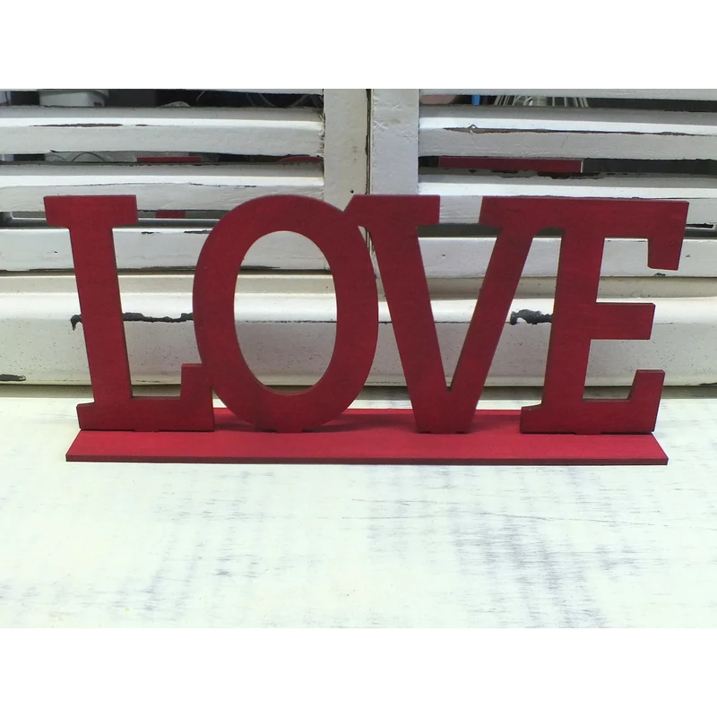 LOVE felirat talppal meggypiros 25cm