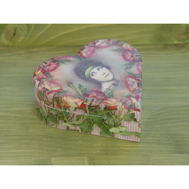 Fa tükrös szív doboz