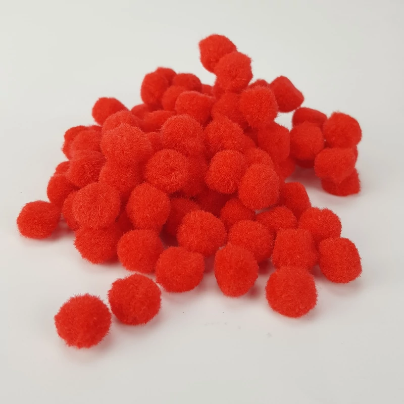  Piros zsenília pompon 1,5cm 100db/cs