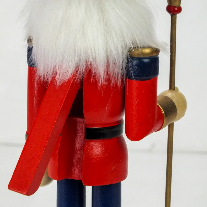 Diótörő lándzsás 25cm
