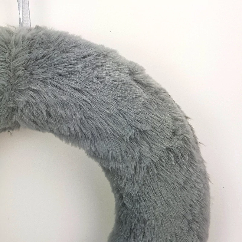 Szőrmés polisztirol félkoszorú 25cm szürke