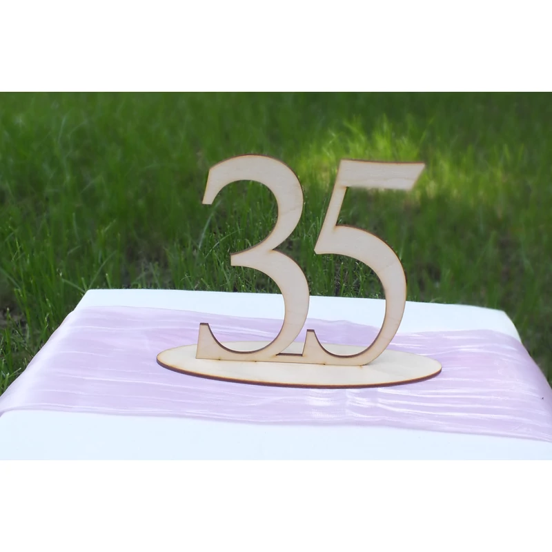 Natúr fa - Asztalszám 35-ös