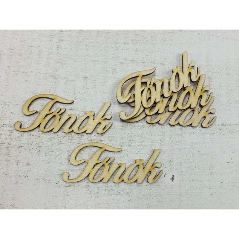 Főnök felirat 10cm 