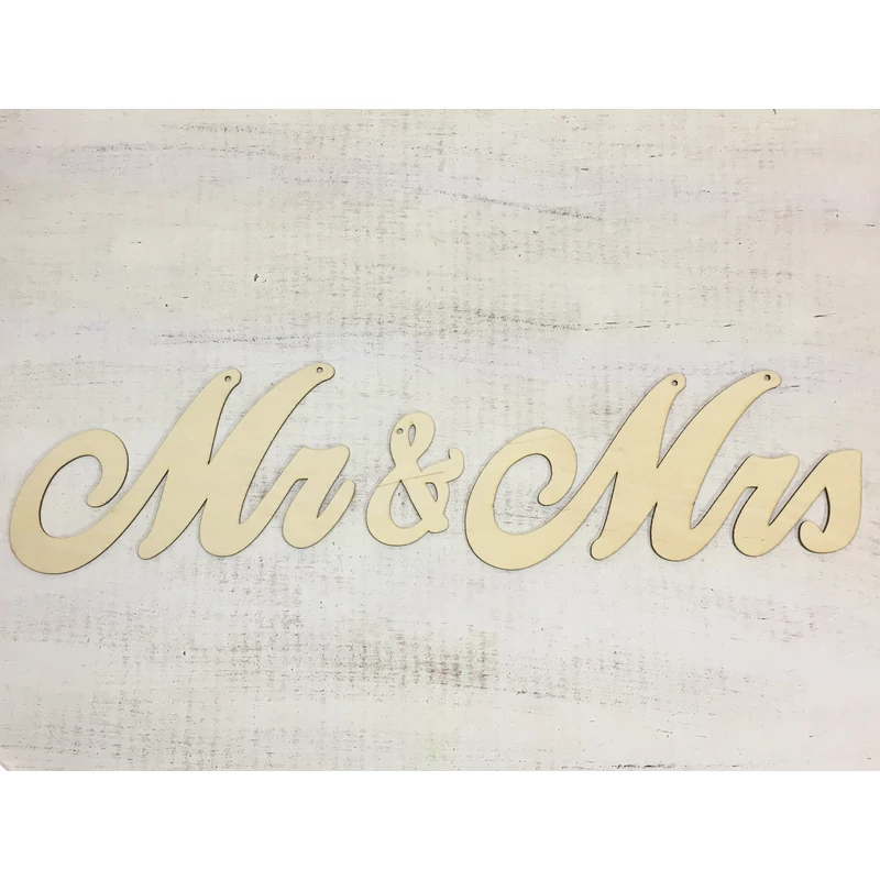 Natúr fa - "Mr & Mrs" írott felirat 65cm