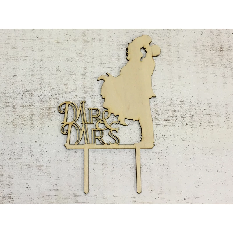 Natúr fa - Tortadísz csókos pár MR & MRS 18,5cm