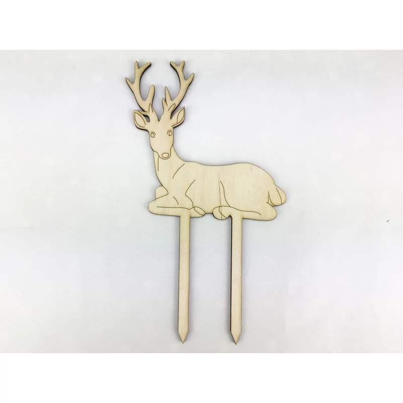 Natúr fa - Beszúrós szarvas 18,5cm