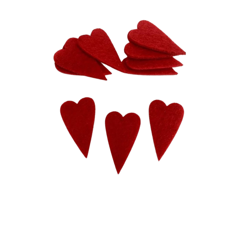 Filc - Hosszú szív 2,3x4cm 10db/csomag