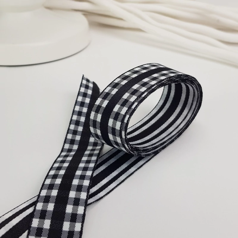 Kétoldalas textil szalag 2,5cm*2m fekete