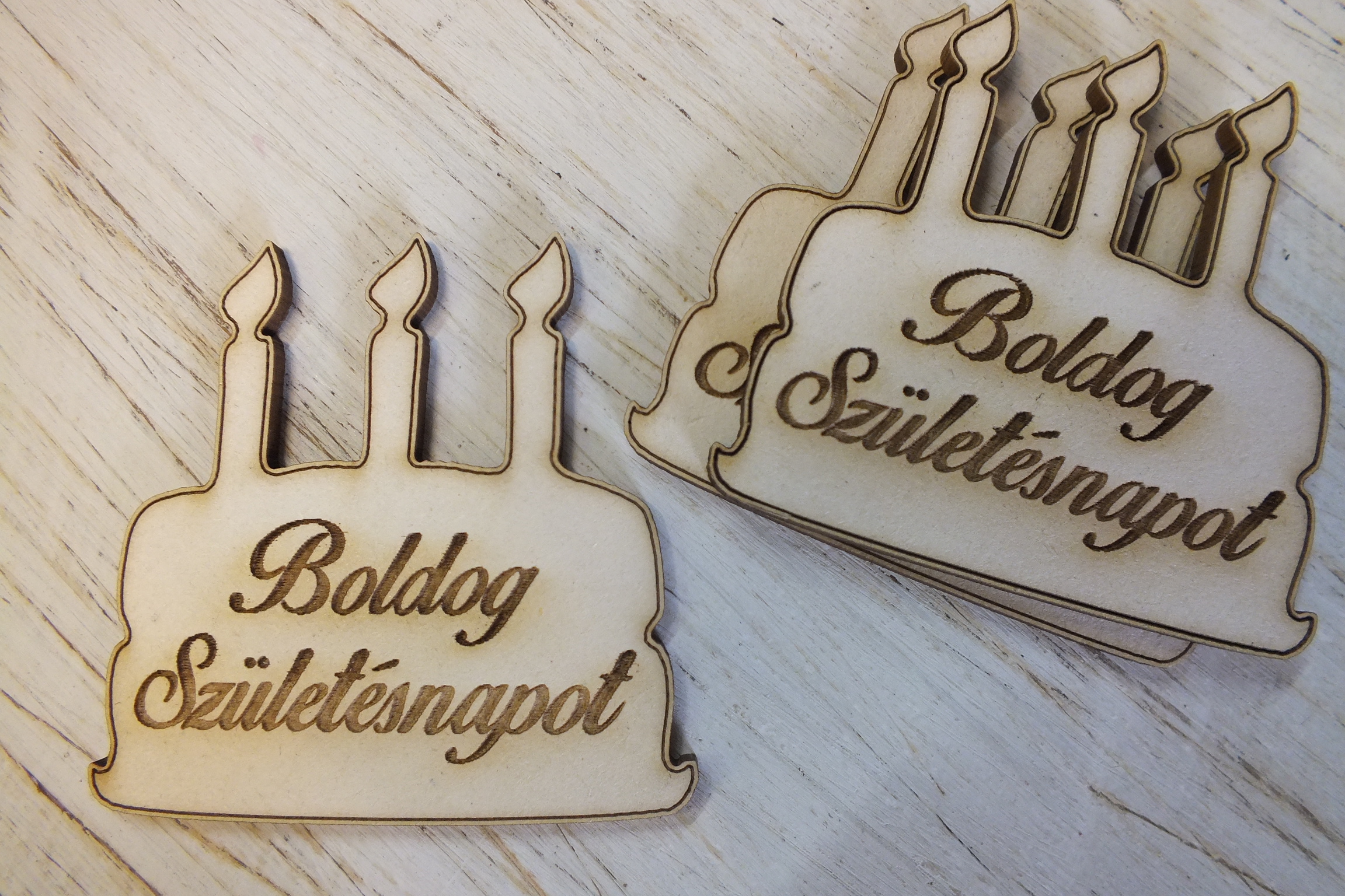 Natur Fa Szulinapi Torta Gravirozott 3db Csomag Egyeb Kosarbolt Hu A Kreativ Megoldasok Webaruhaza